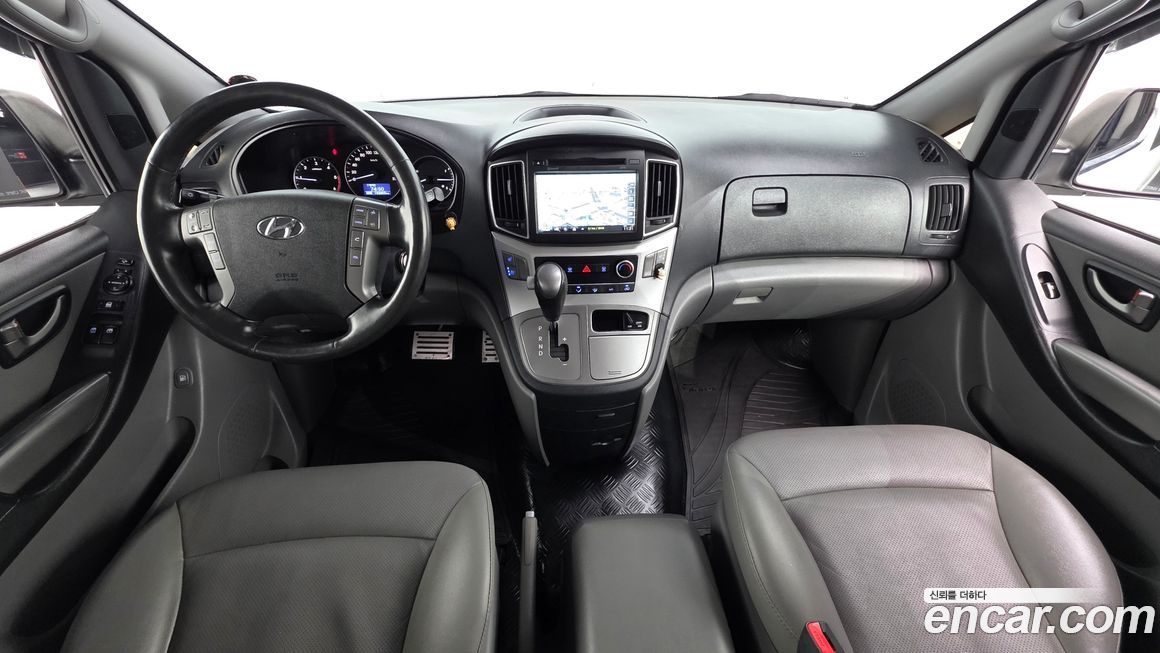 Hyundai Starex 2019