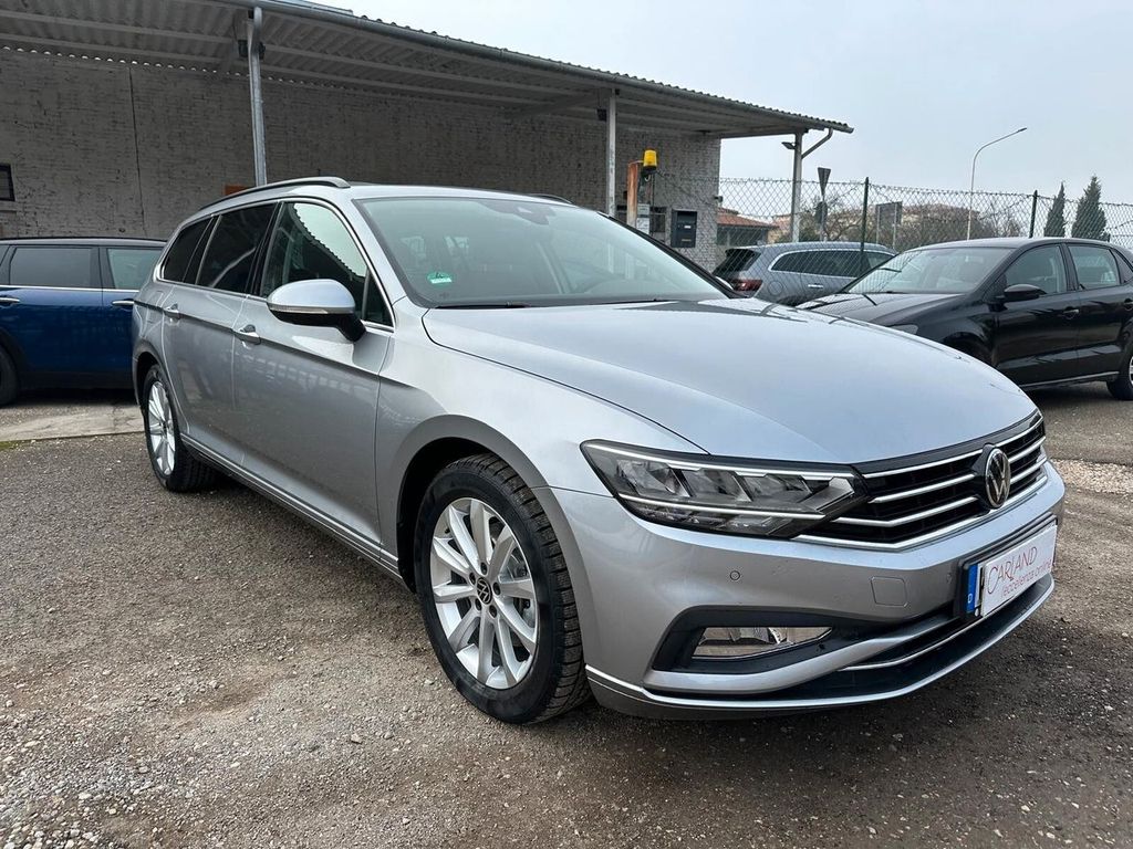 Volkswagen Passat 2023