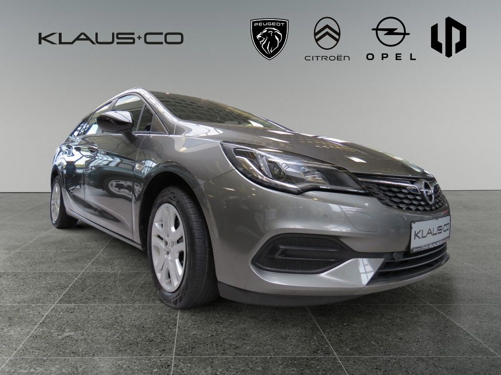 Opel Astra 2022