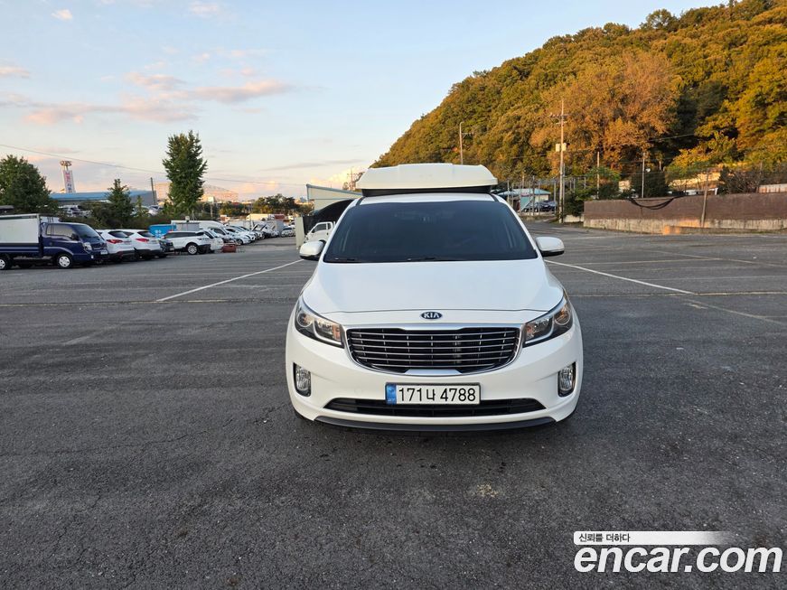 Kia Canival 2015