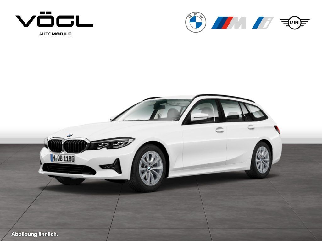 BMW 318 2022