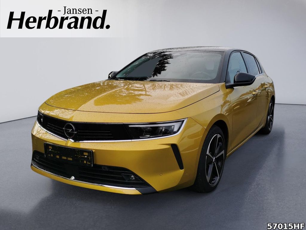Opel Astra 2022
