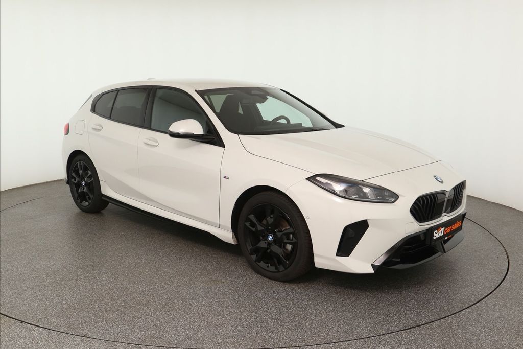 BMW 118 2025