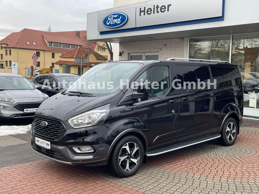 Ford Tourneo Custom 2023