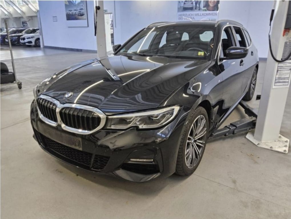 BMW 318 2020
