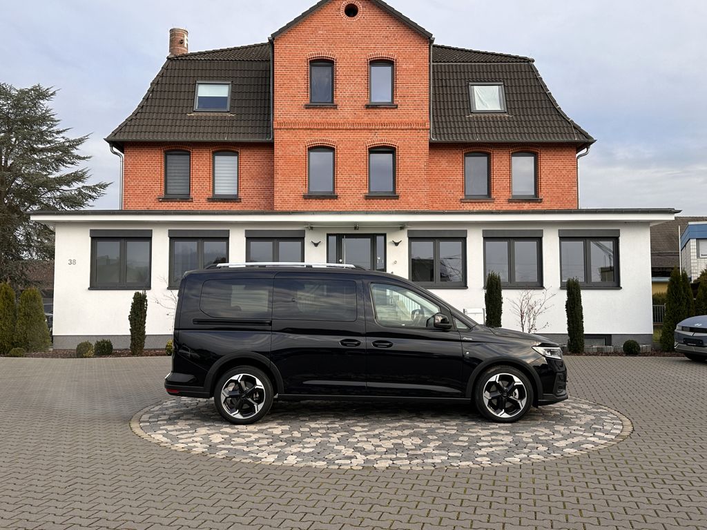 Ford Tourneo Connect 2025