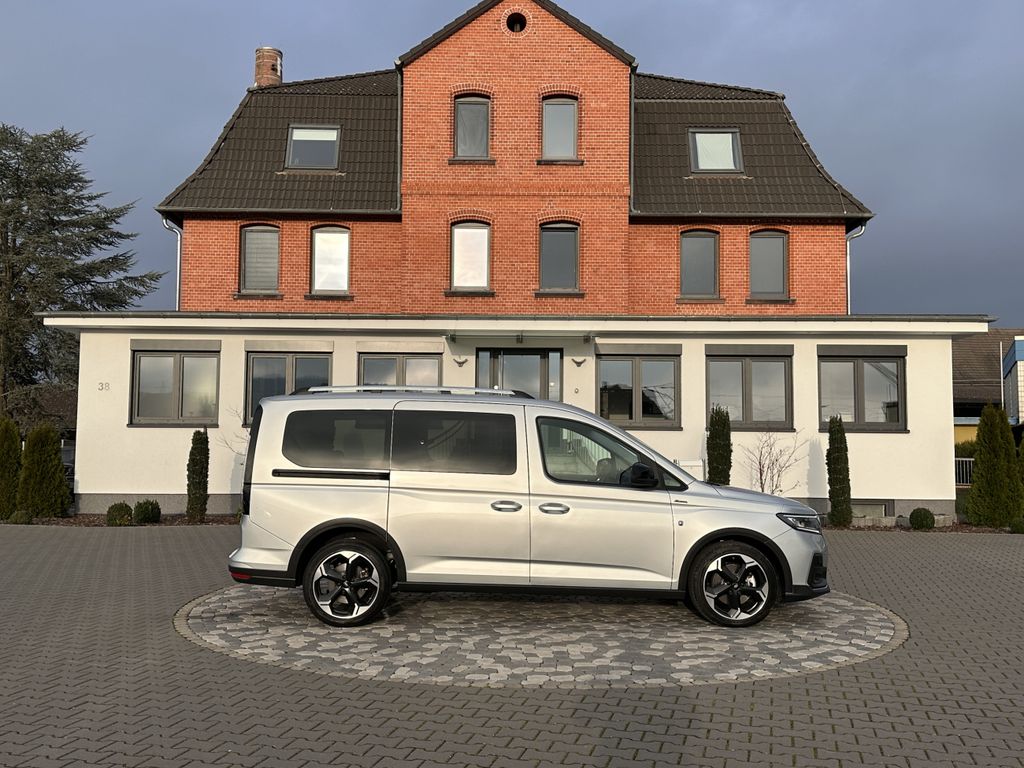 Ford Tourneo Connect 2025