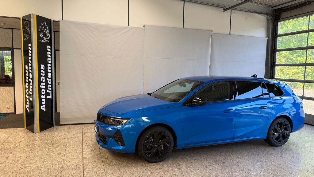Opel Astra 2024