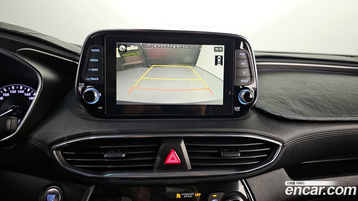 Hyundai Santafe 2020