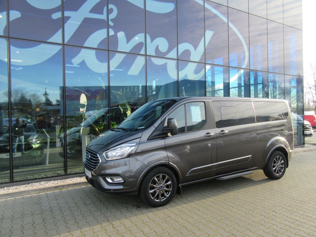 Ford Tourneo Custom 2021