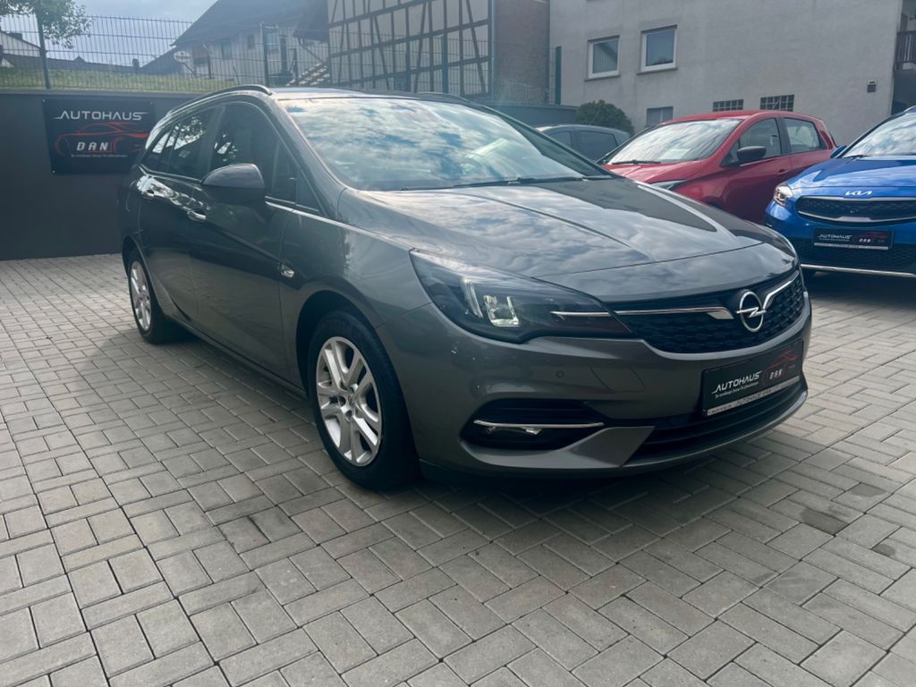 Opel Astra 2021