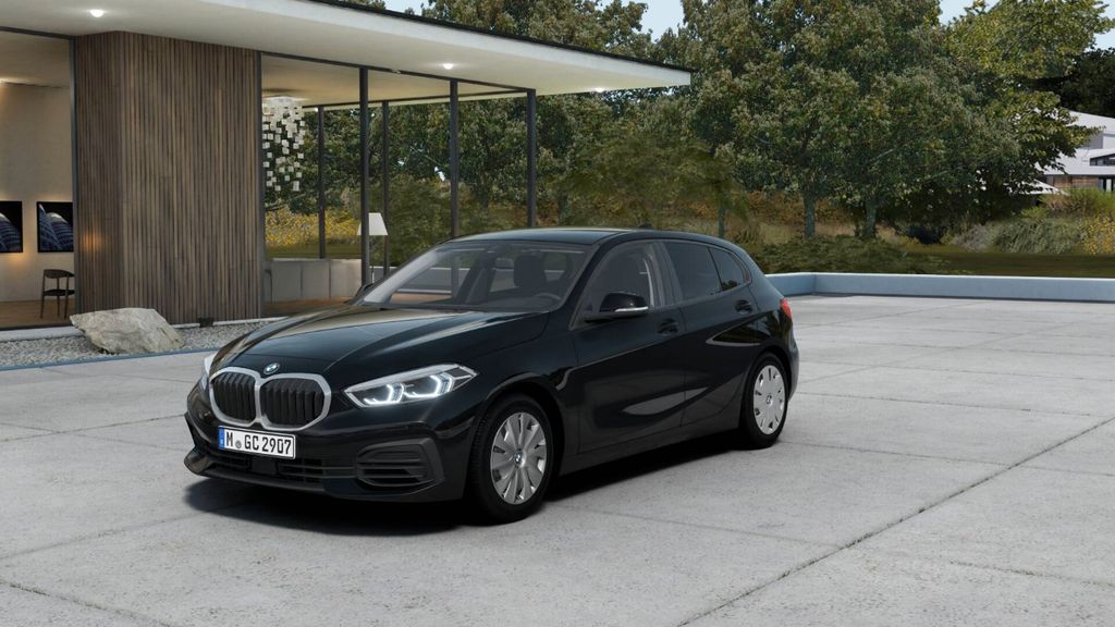 BMW 118 2022