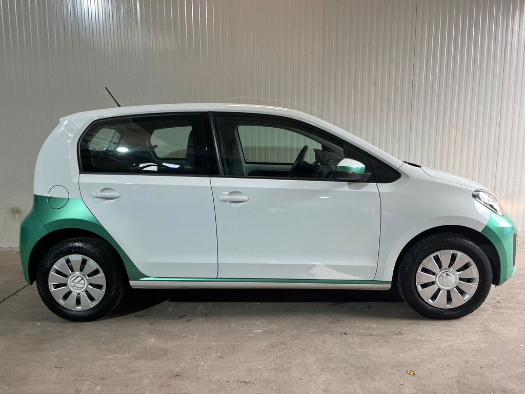 Volkswagen up! 2023