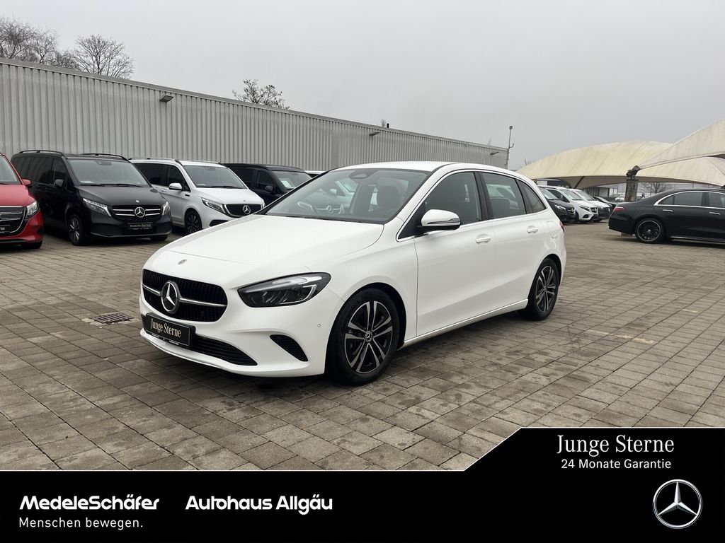 Mercedes-Benz B 200 2024