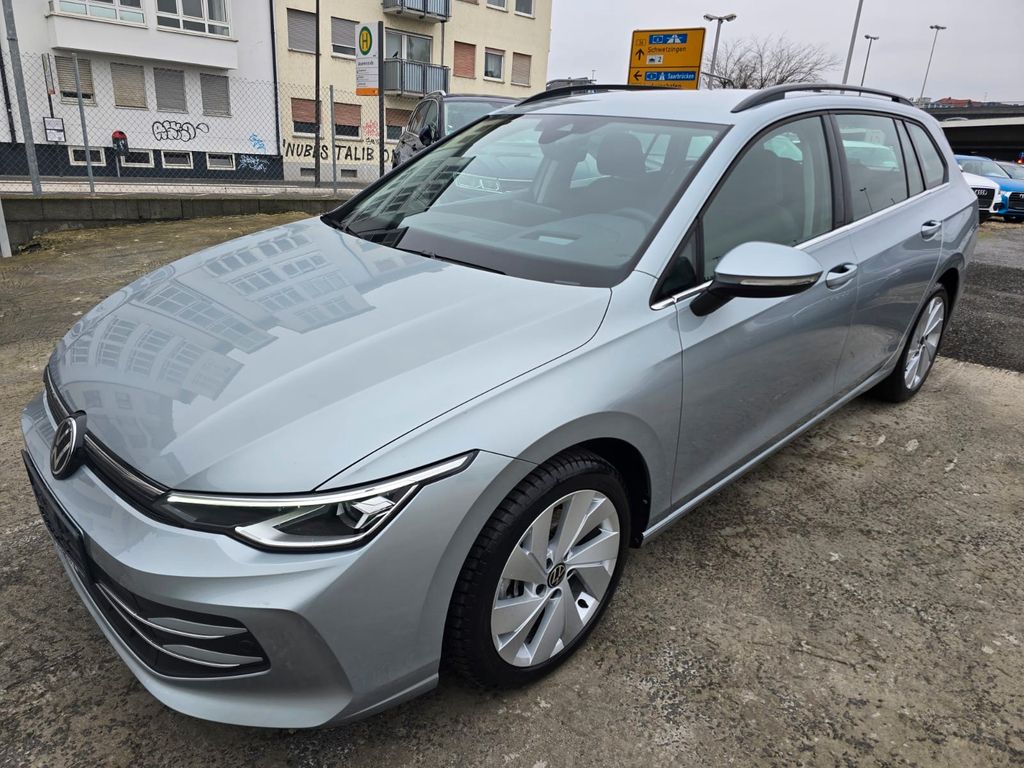 Volkswagen Golf 2025