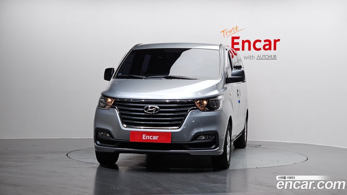 Hyundai Starex 2019