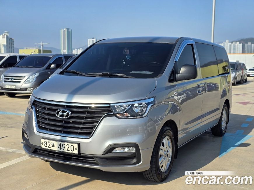 Hyundai Starex 2020