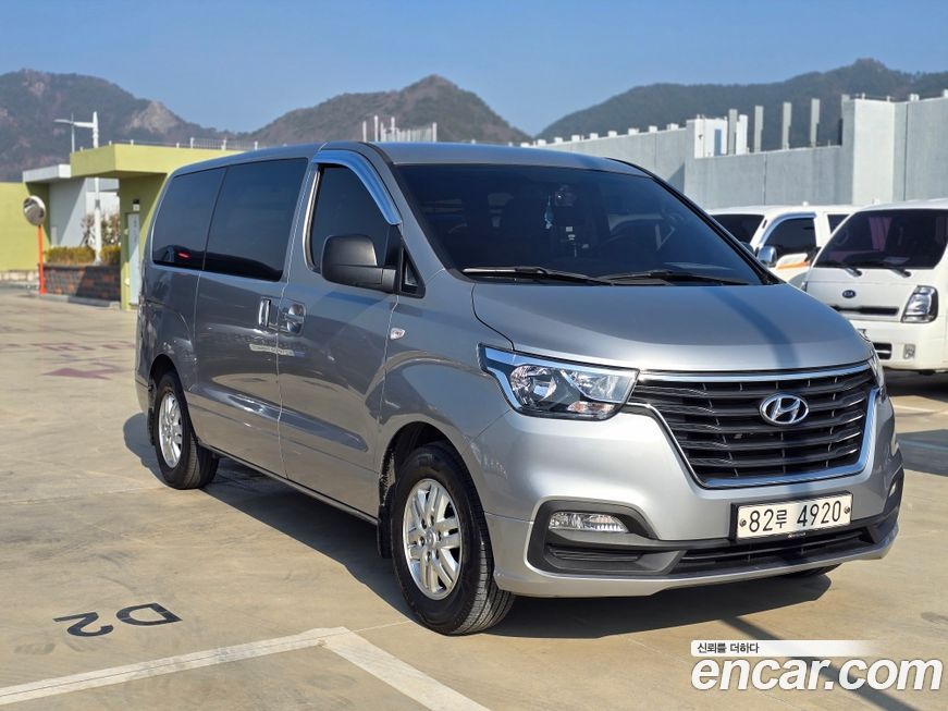 Hyundai Starex 2020