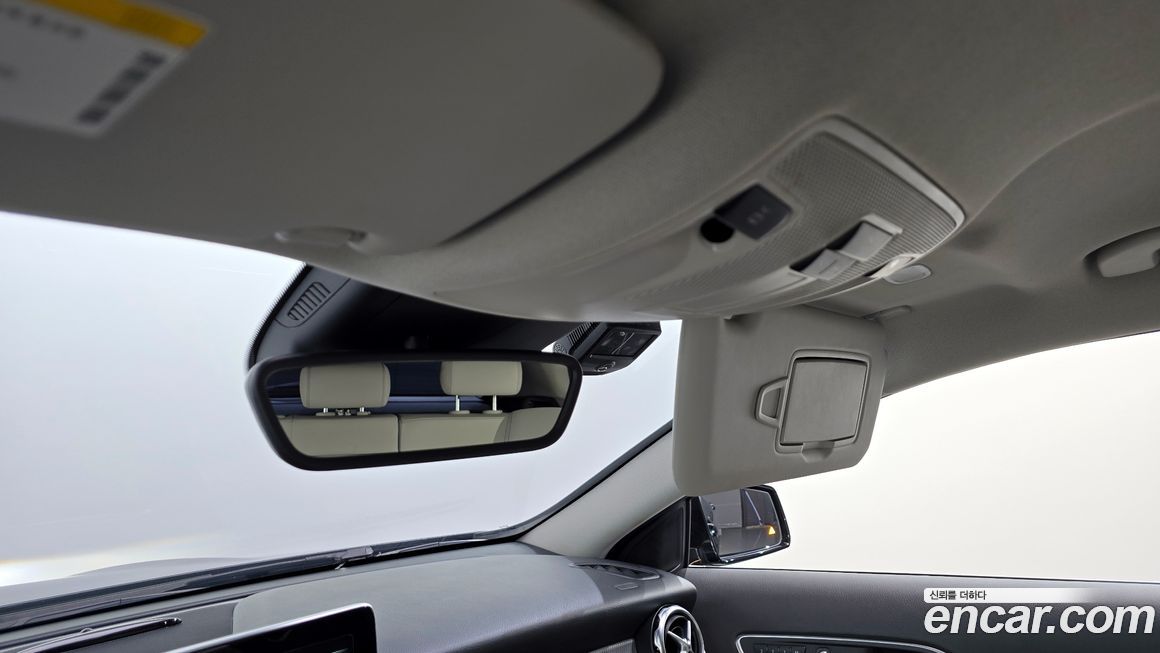 Mercedes-Benz GLA-Class 2019