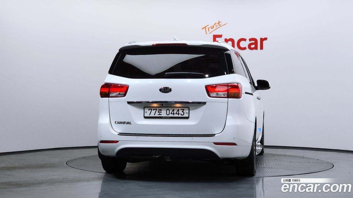 Kia Canival 2018