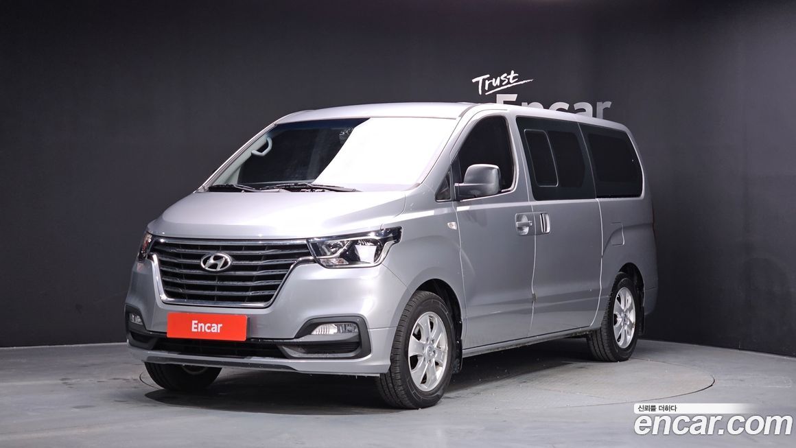 Hyundai Starex 2019