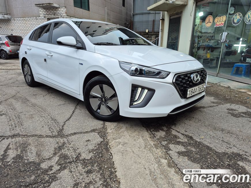 Hyundai Ioniq 2020