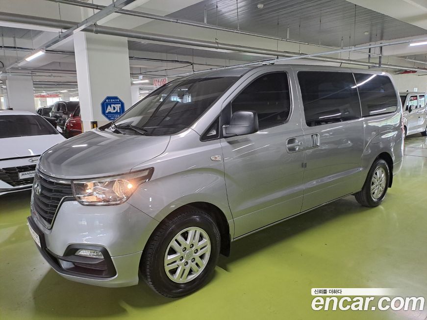 Hyundai Starex 2019