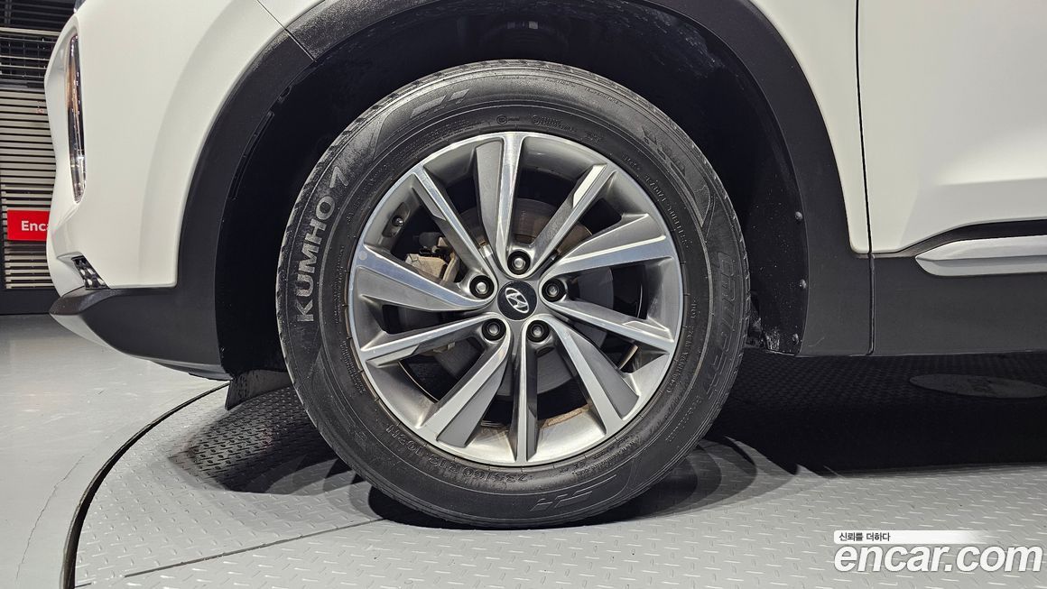 Hyundai Santafe 2020