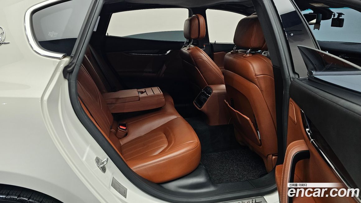 Maserati Quattroporte 2016