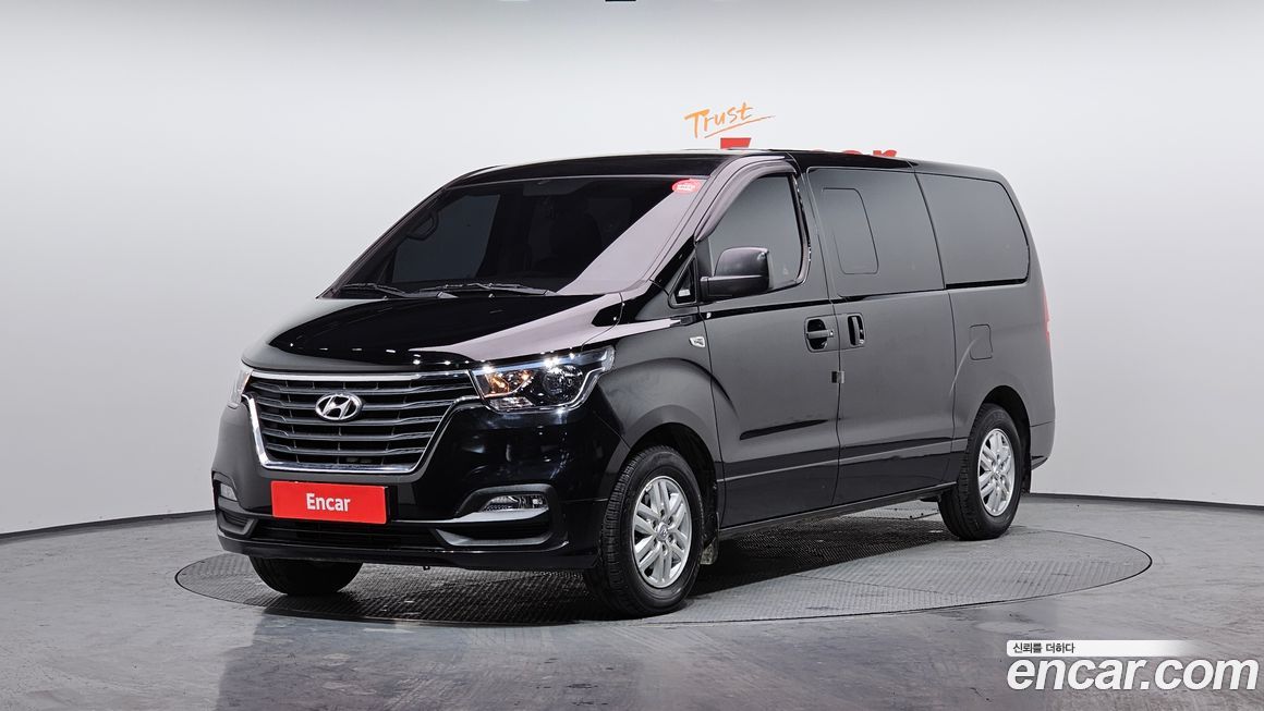 Hyundai Starex 2021
