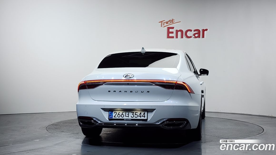 Hyundai Grandeur 2021