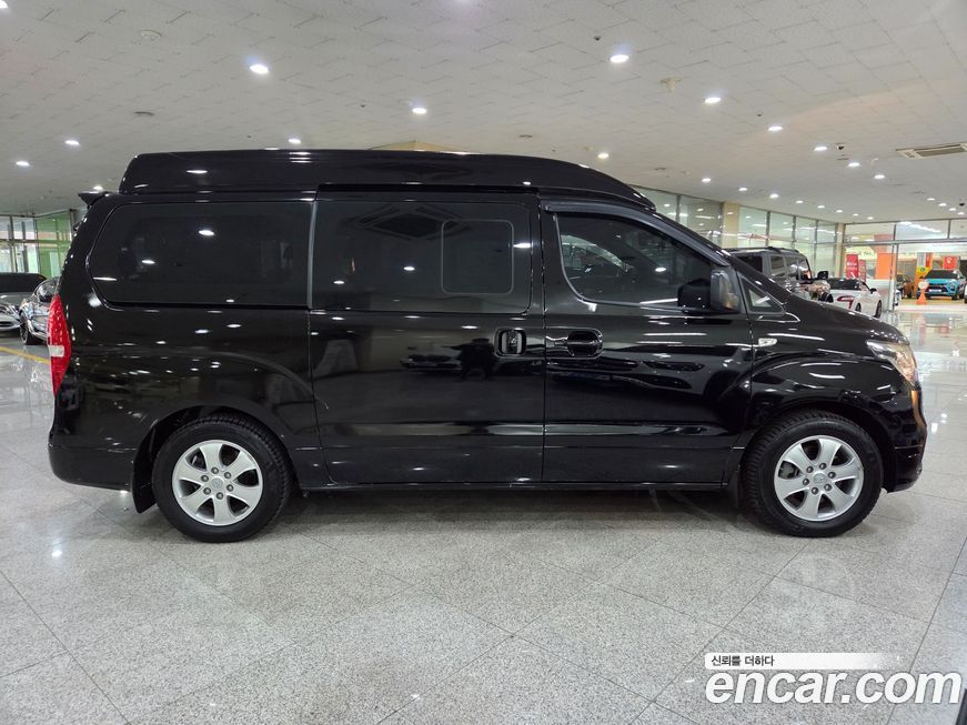 Hyundai Starex 2019