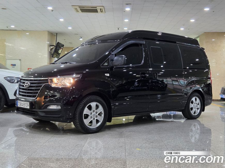 Hyundai Starex 2019