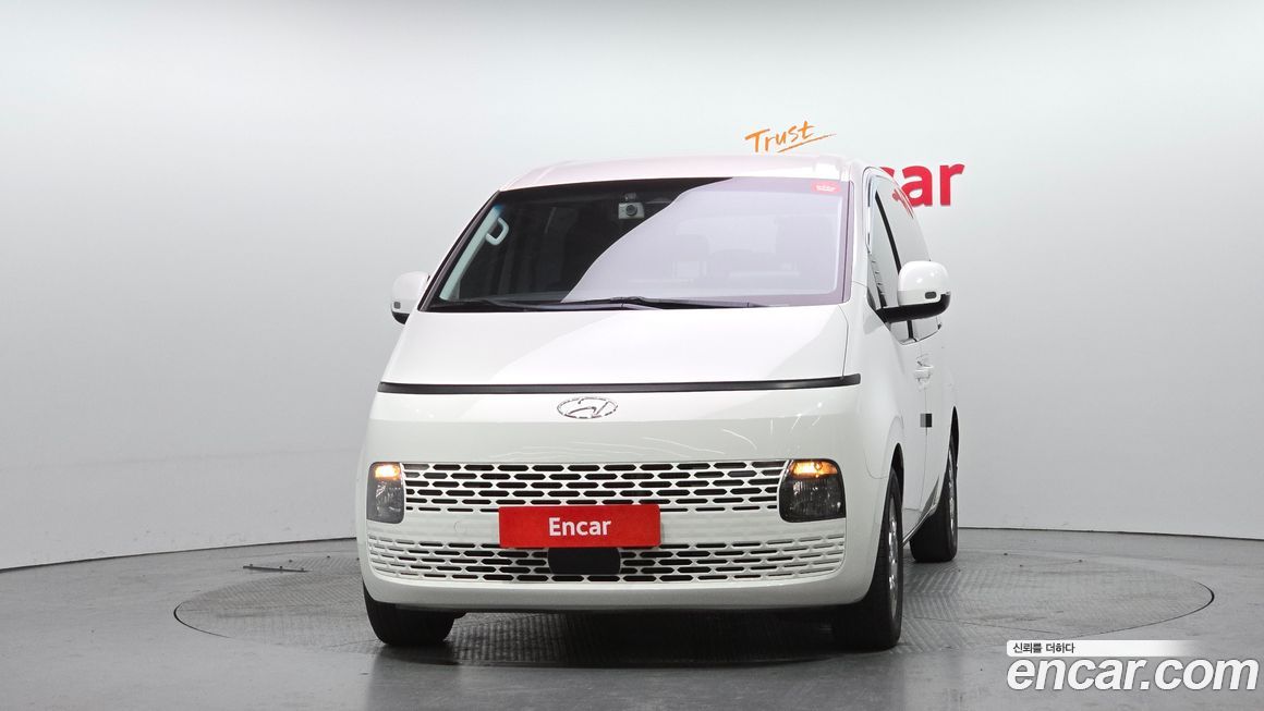 Hyundai Staria 2022
