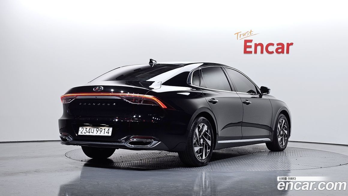 Hyundai Grandeur 2022