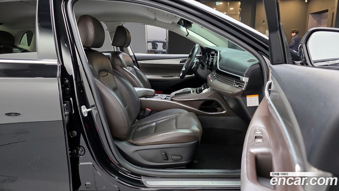 Hyundai Grandeur 2022