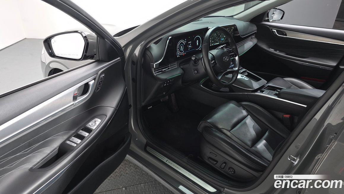 Hyundai Grandeur 2021