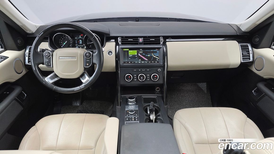 Land Rover Discovery 2018