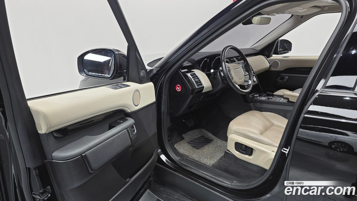 Land Rover Discovery 2018