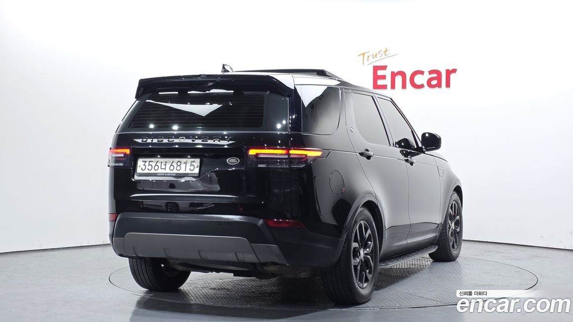 Land Rover Discovery 2018