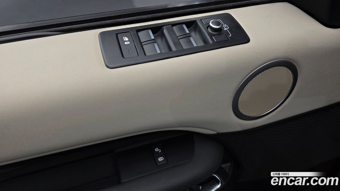 Land Rover Discovery 2018