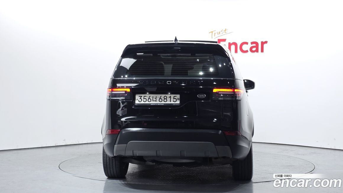 Land Rover Discovery 2018