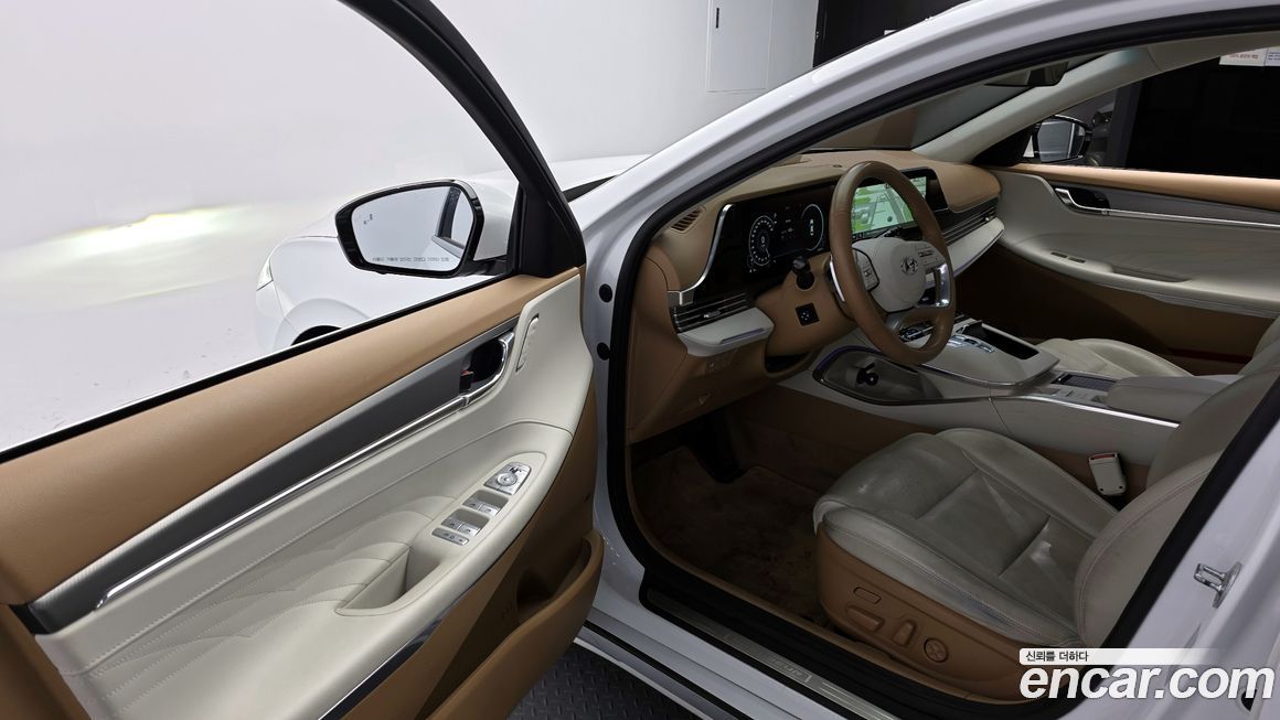 Hyundai Grandeur 2021