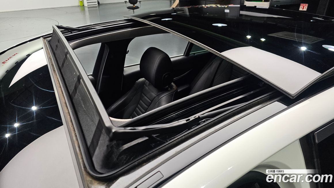 Mercedes-Benz E-Class 2017