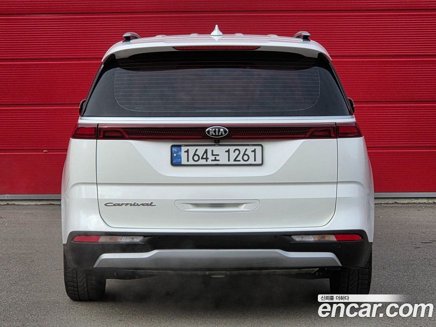 Kia Canival 2021