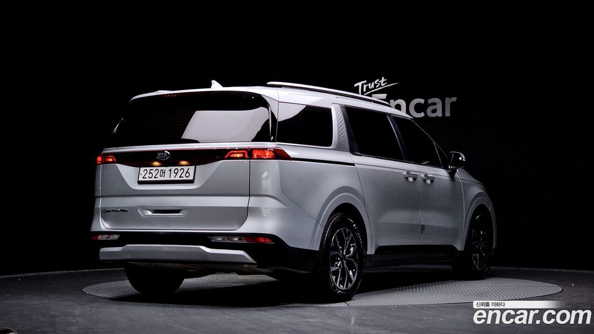 Kia Canival 2021