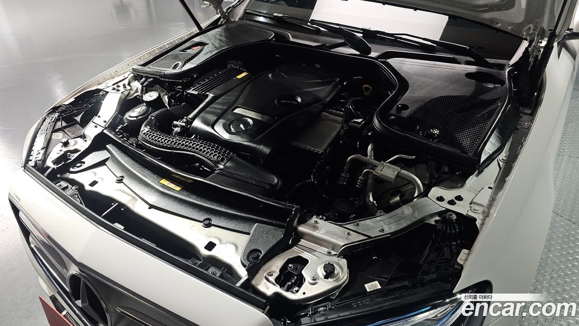 Mercedes-Benz E-Class 2017