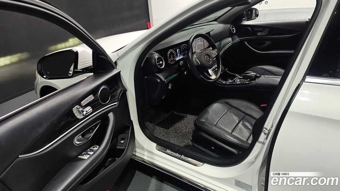 Mercedes-Benz E-Class 2017