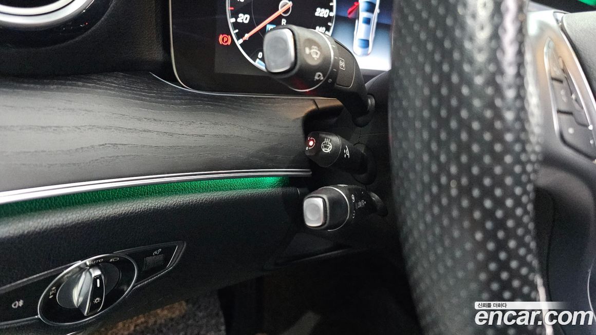 Mercedes-Benz E-Class 2017