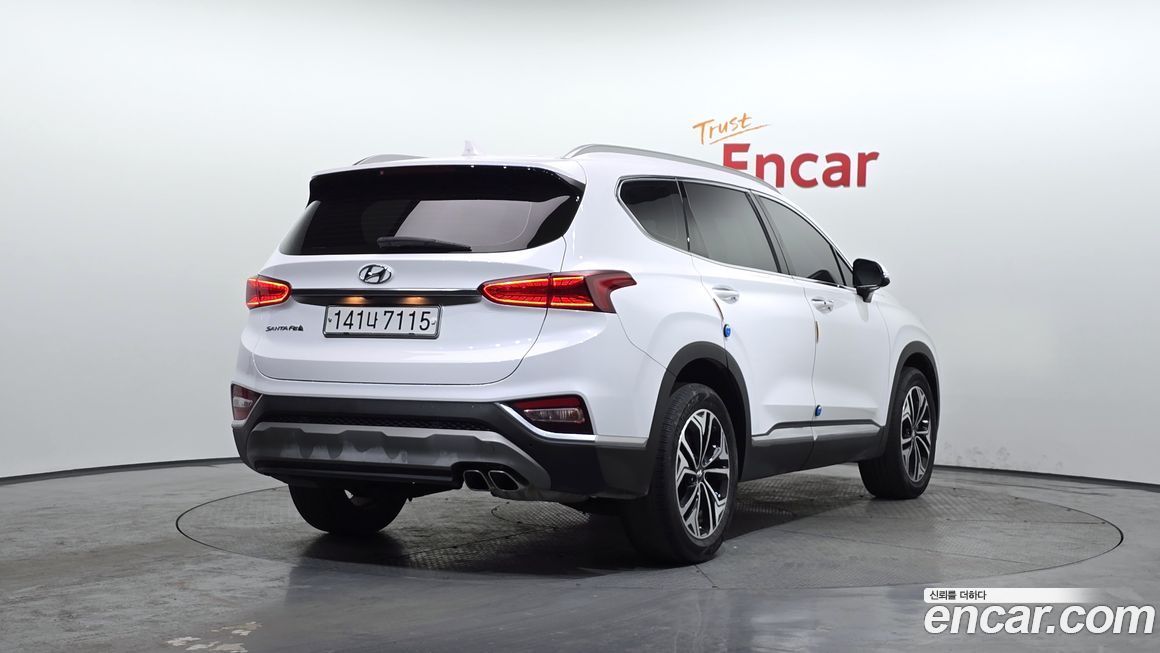 Hyundai Santafe 2020